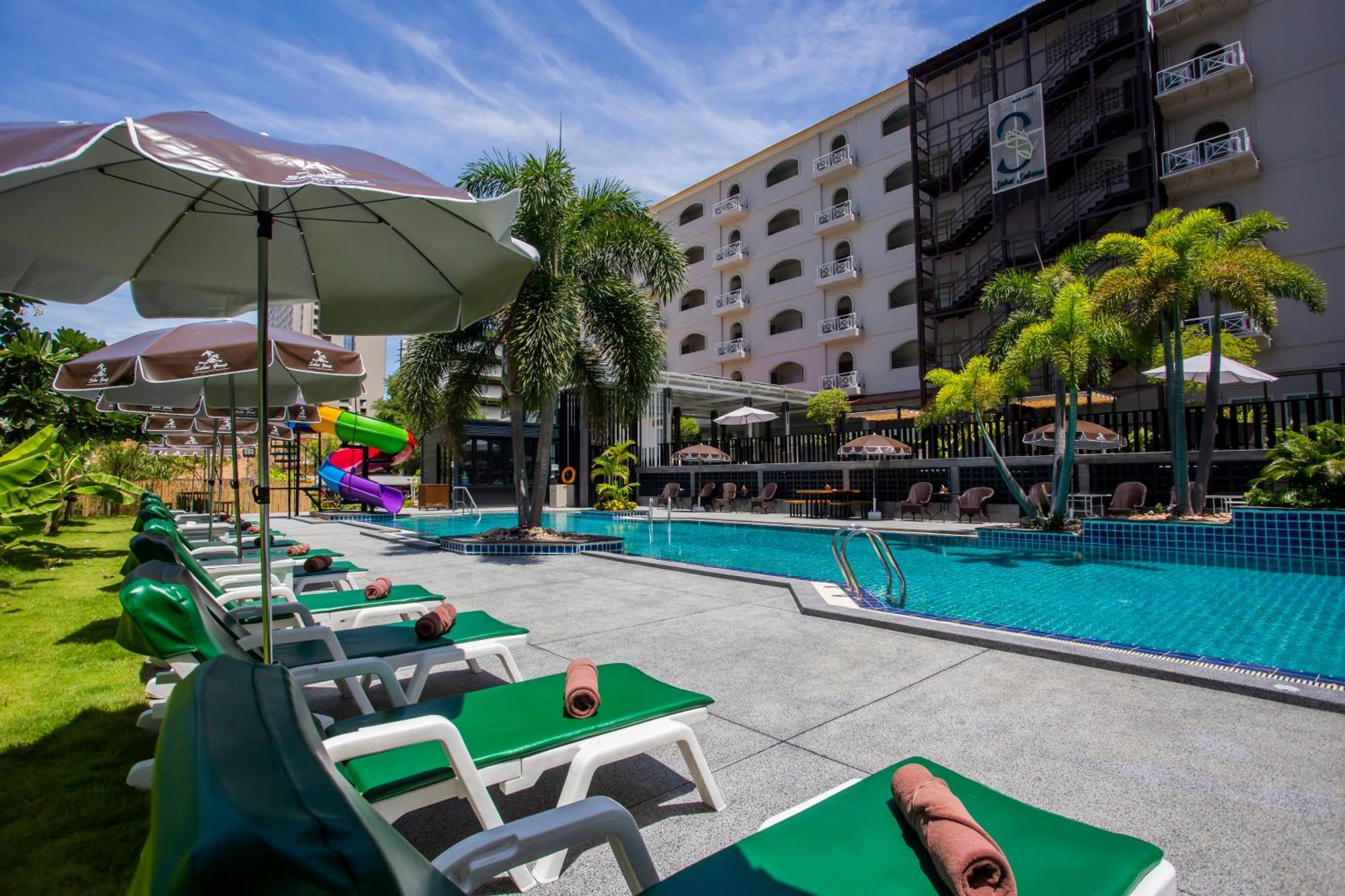 Sabai Inn Pattaya Bagian luar foto